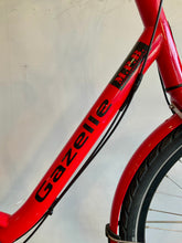 Load image into Gallery viewer, Lars - Step-Through Style Dutch Bike - Large - 22.5" - Gazelle MPB