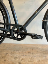 Load image into Gallery viewer, Mitchel- Crossbar Style Dutch Bike - Large - 23" - VanMoof Restored