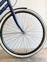 Load image into Gallery viewer, **NEW The Brik Brut Bike 3 Speed indigo-hued - Stepthrough
