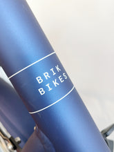 Load image into Gallery viewer, **NEW The Brik Brut Bike 3 Speed indigo-hued - Stepthrough