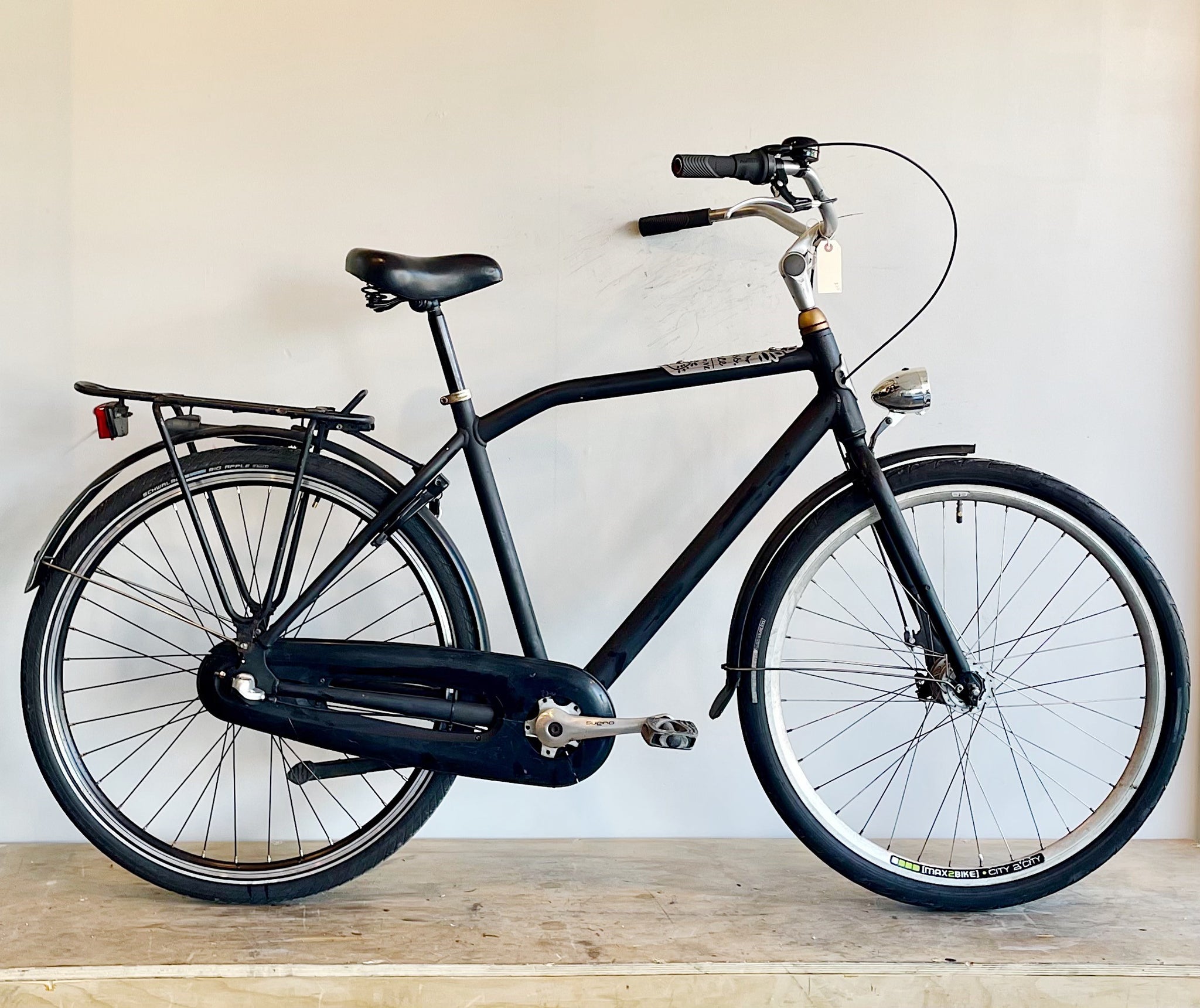 Rutger Cross bar Style Dutch Bike Medium-Large - Main Image