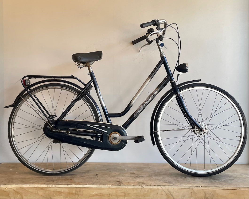 Elodie - Step-Through Style Dutch Bike - Medium/Large - 21