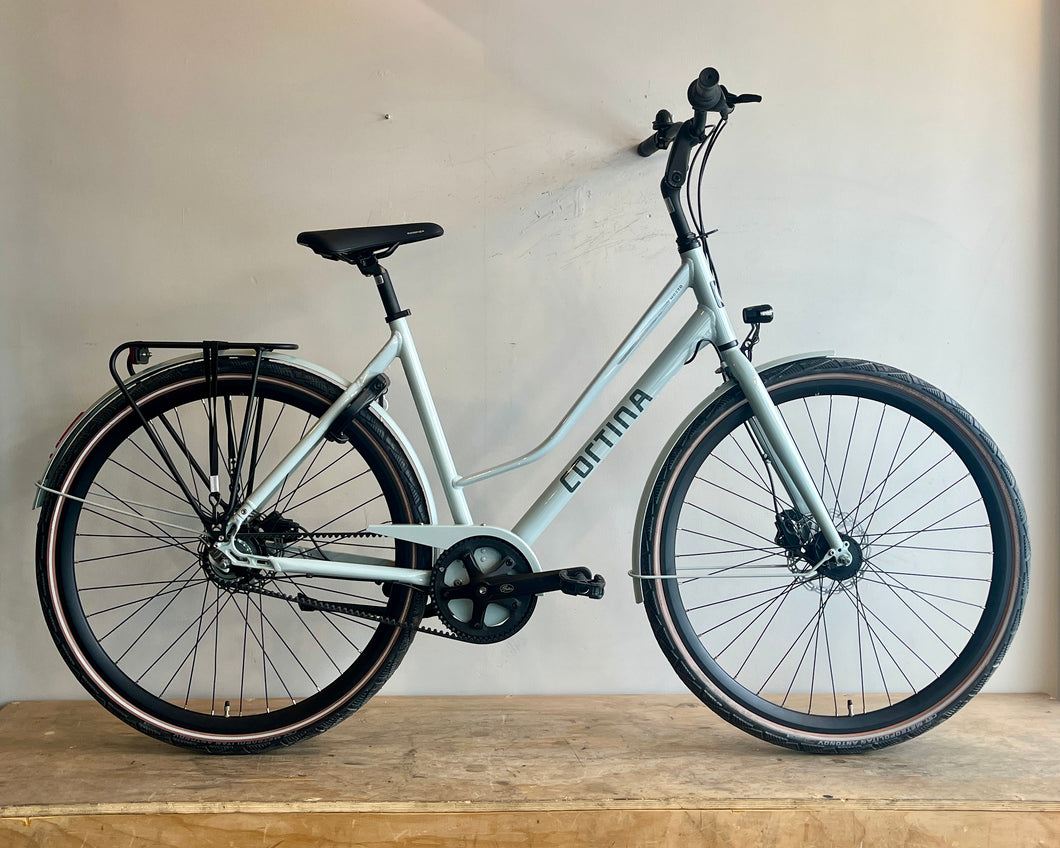 Winter Warrior 2025 - Step-Through Dutch Bike - Medium|Large - 20.5