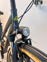 Load image into Gallery viewer, Breezer 'Dutchified' by GO DUTCH- hybrid - Step-Through Style, Small &amp; Medium Sizes
