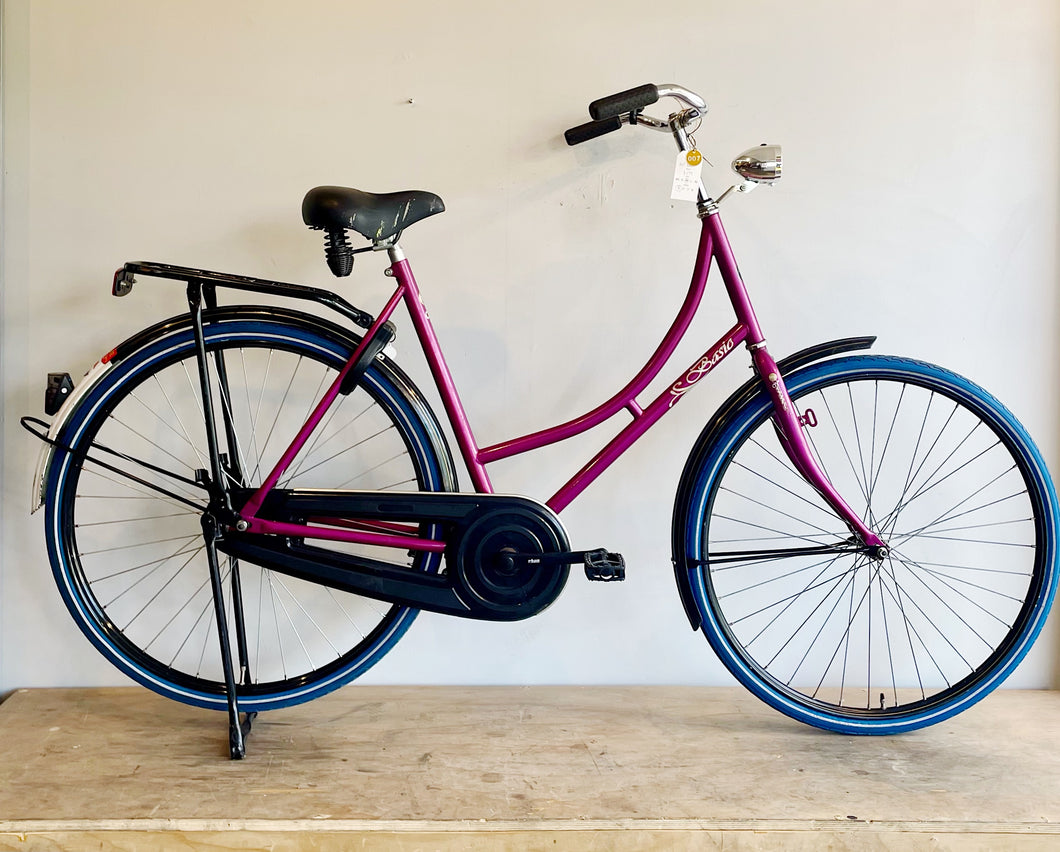 Lola - Step-Through Style Dutch Bike - Large - 22.5