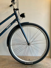 Load image into Gallery viewer, Kris- Step-Through Style Dutch Bike - LARGE 22” - Union
