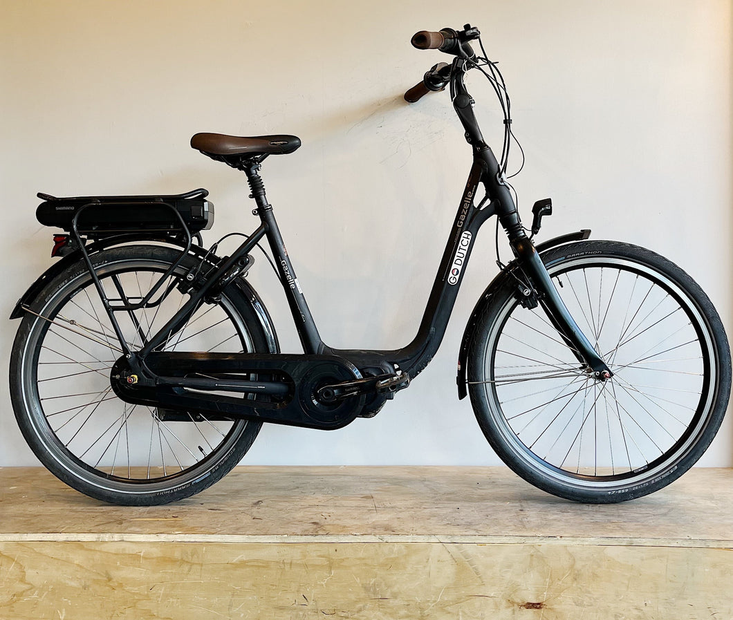 Lieselot - Step-Through Style Electric Dutch Bike - Medium -19.5