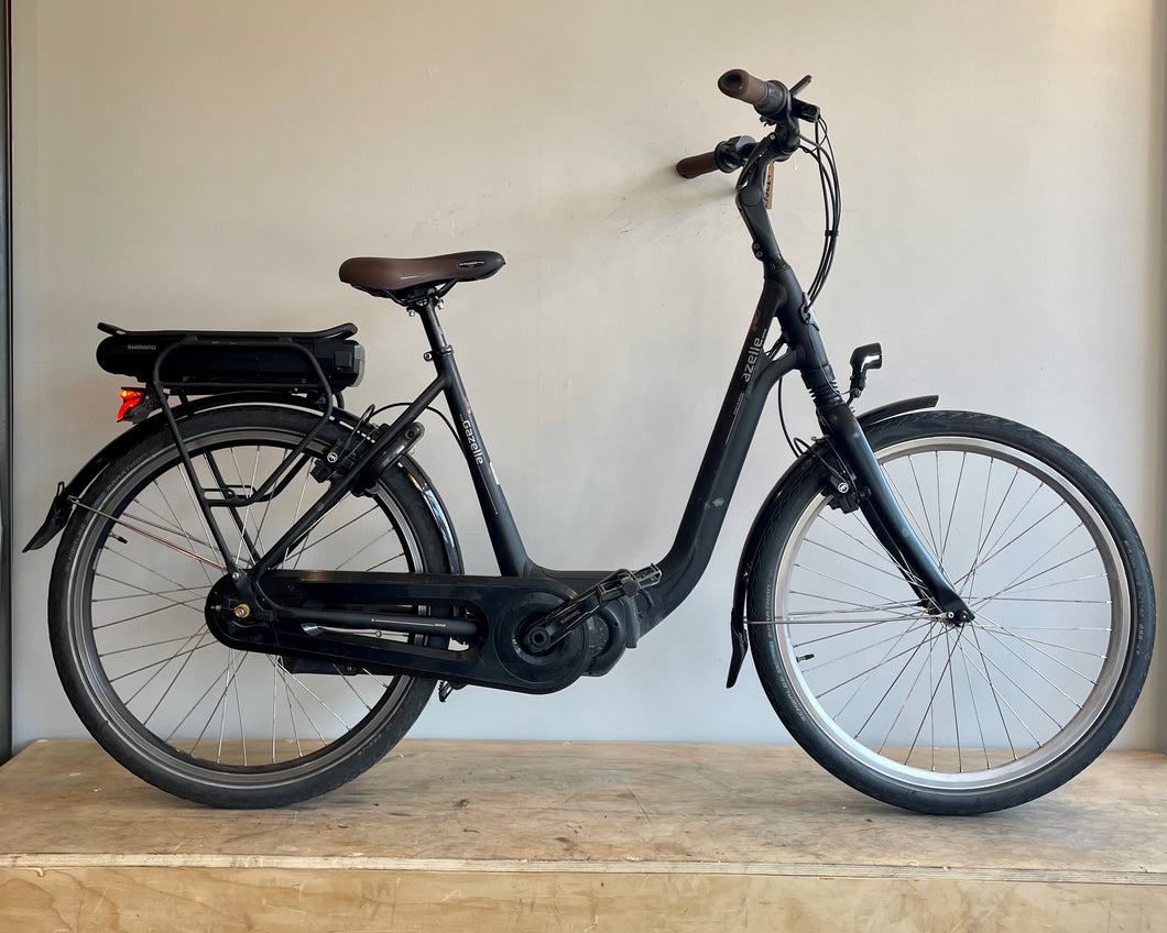 Raymond - Step-Through Style Electric Dutch Bike - Medium -19
