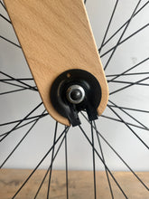 Load image into Gallery viewer, Houty -- Sandwichbike - - Medium - 20.5&quot;
