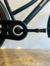 Load image into Gallery viewer, SPARTA Preloved Dutch Stepthrough Bike - Medium 21” - 3 Speeds - ::Mathew::

