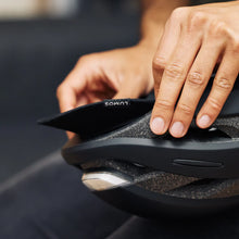 Load image into Gallery viewer, Lumos Ultra Visor – M/L
